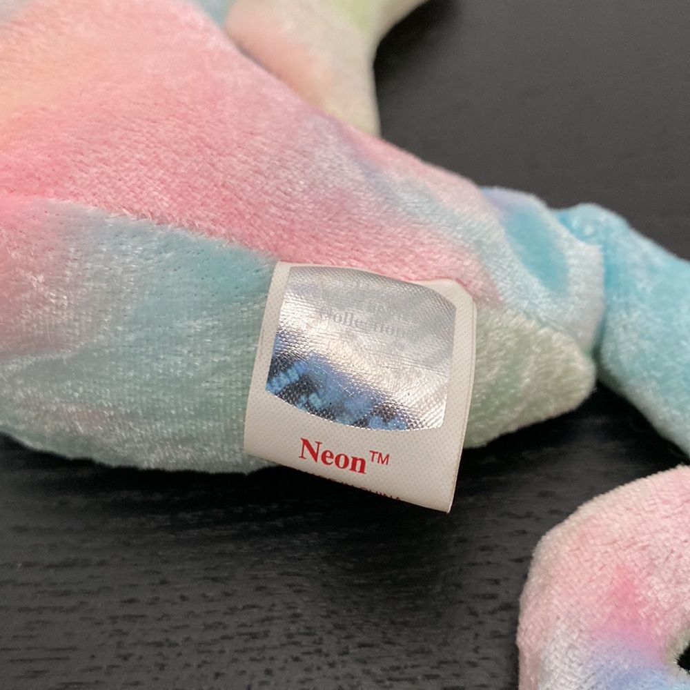 TY Beanie Baby “Neon” the Rainbow Seahorse - 1999 - Picture 2 of 6